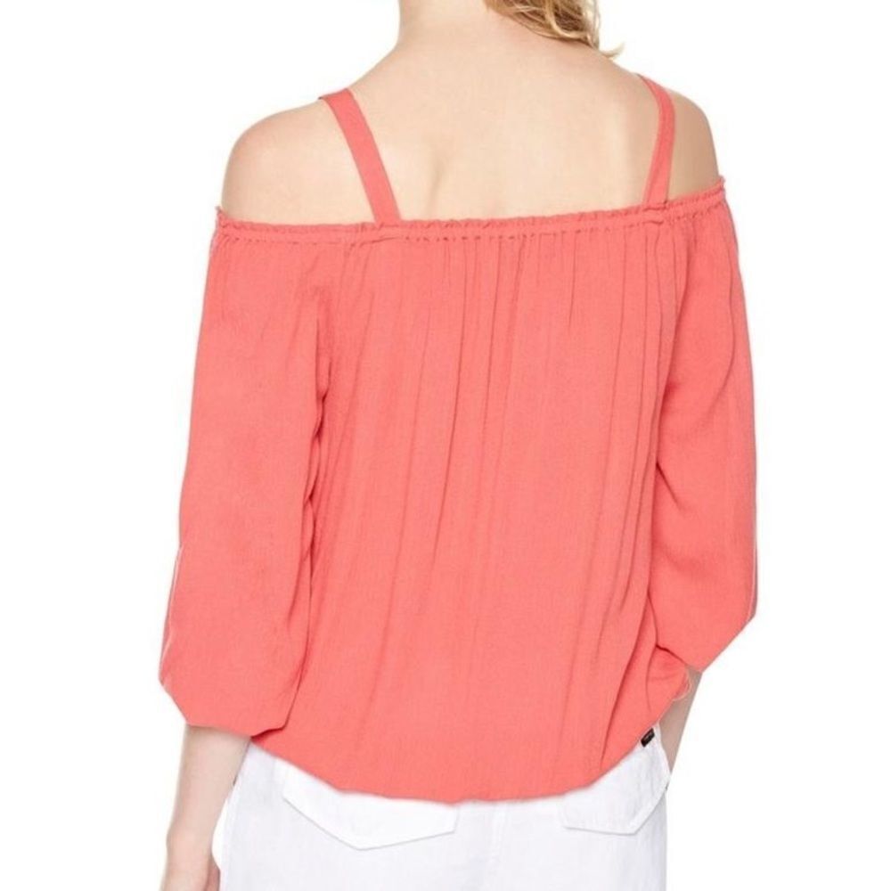 Sanctuary Cold Shoulder Top - Picture 2 of 7